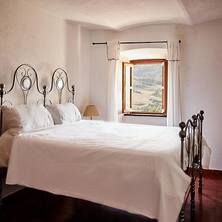Вилла Il Torrione Del Trebbia Боббио Экстерьер фото